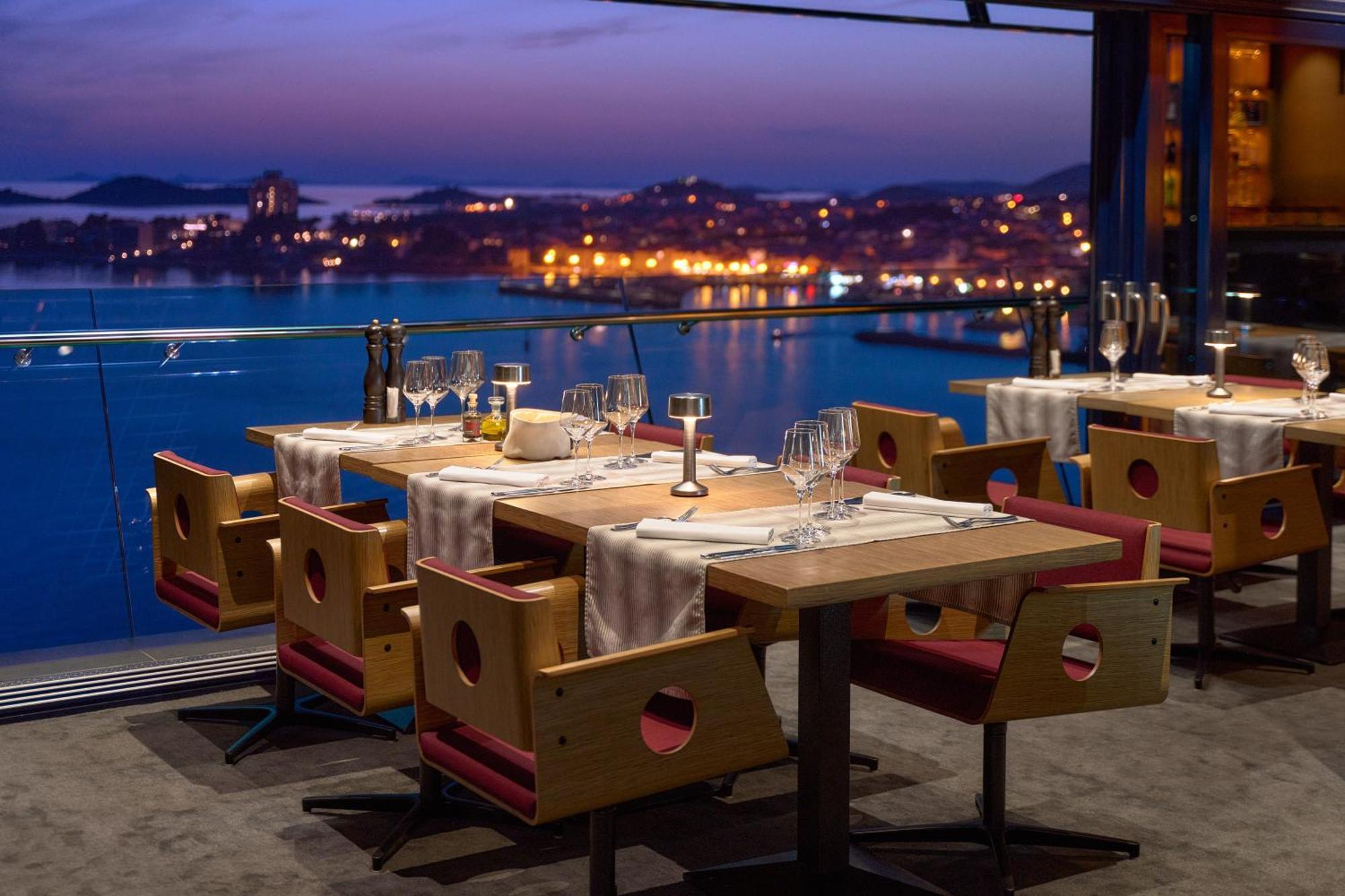 Hotel Olympia Vodice Exterior photo